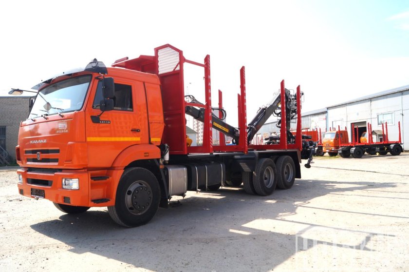 КАМАЗ 65115 лесовоз