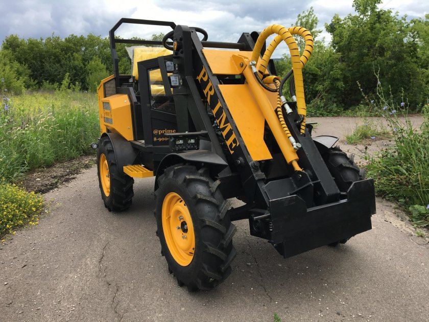 Минипогрузчики "атом"