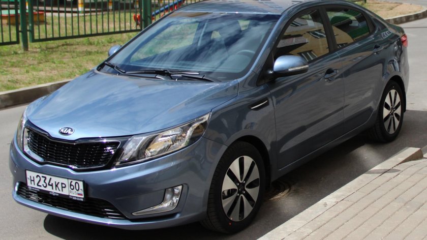 Киа Рио 3 голубой металлик