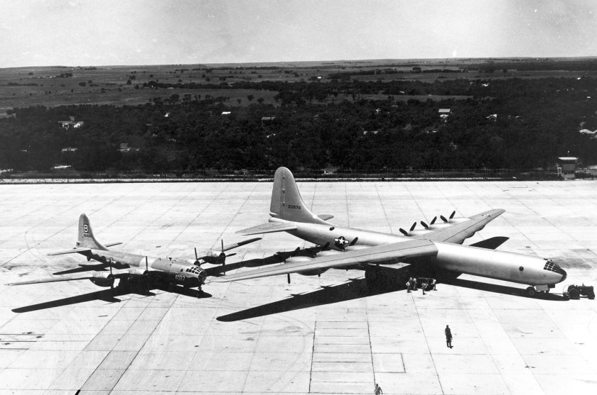 Convair b-36 бомбардировщик