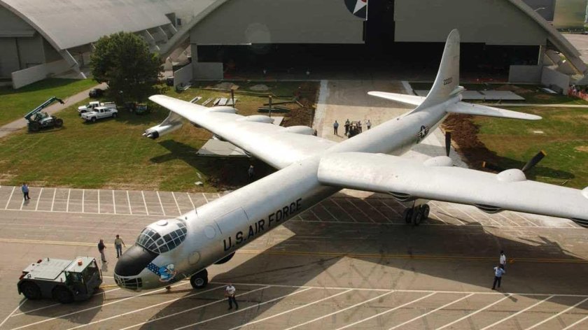 Б-36 бомбардировщик