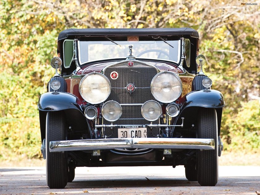 Cadillac model 452 v16 Fleetwood Roadster '1930