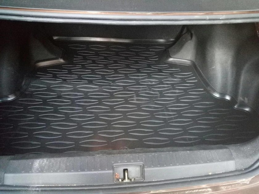 Коврик в багажник Лифан Солано