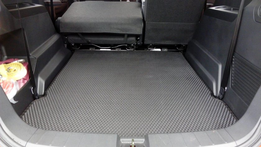 Коврик третьего ряда gx460