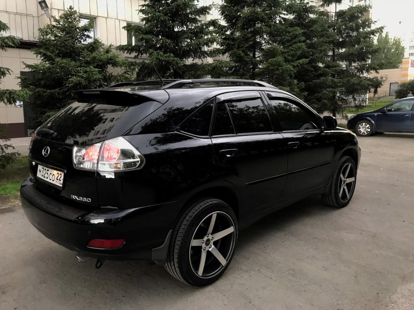 Лексус РХ 330 черный