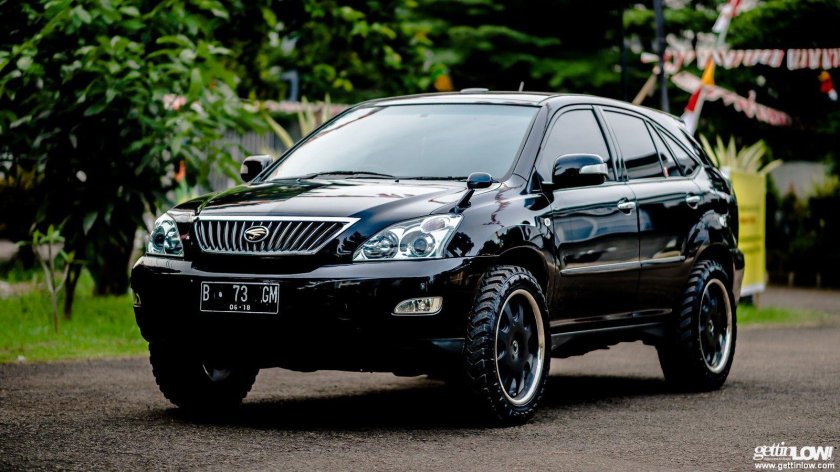 Toyota Harrier 2000 off Road