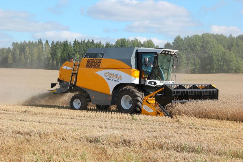 Комбайн Sampo Rosenlew