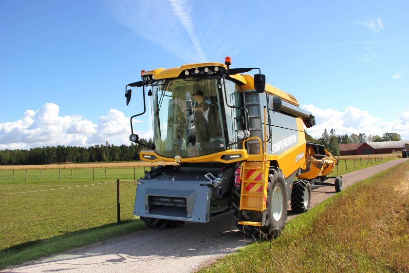 Комбайн Сампо Розенлев