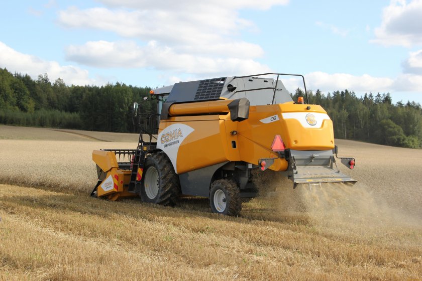 Комбайн Sampo Rosenlew