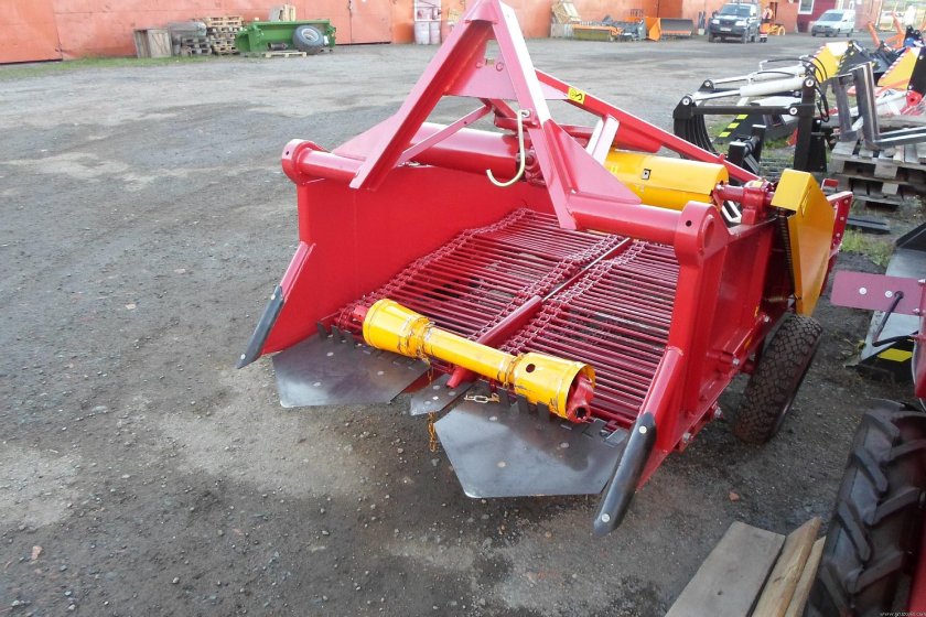 Картофелекопатель 2-х рядный КТН-2в