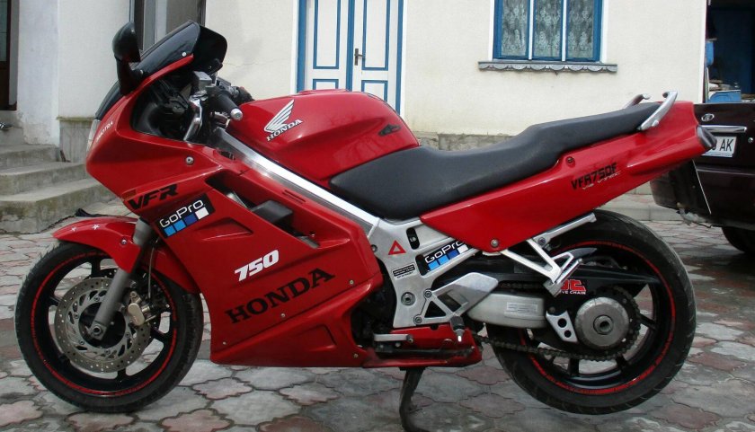 Хонда ВФР 750 купить