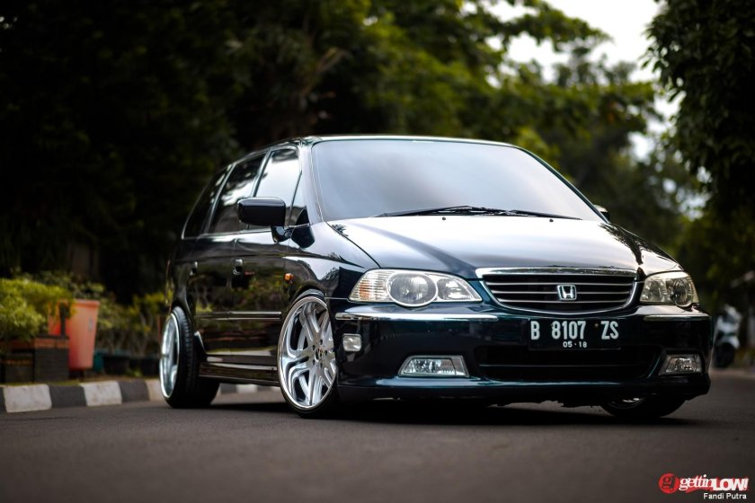 Honda Odyssey ra6 stance