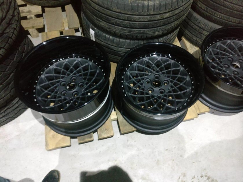 Диски с полкой r18 5x114.3
