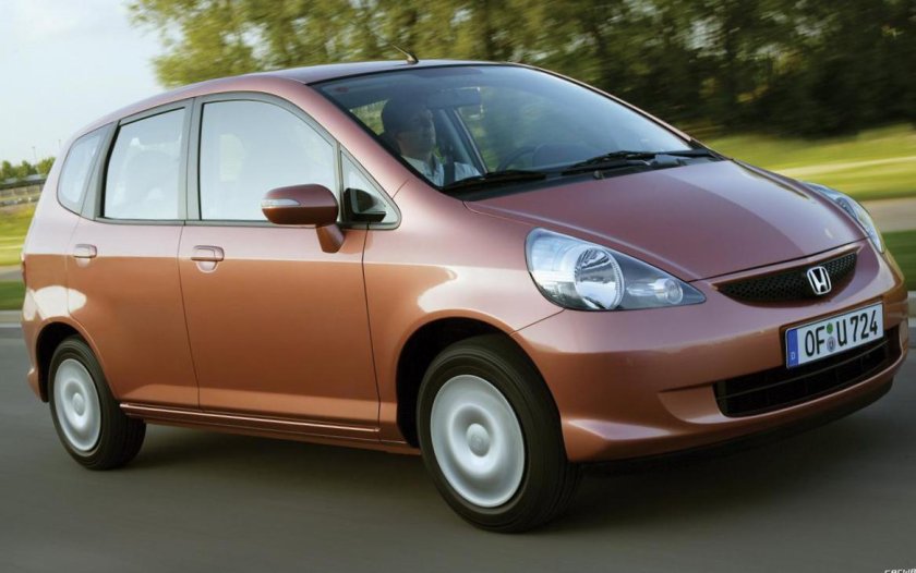 Хонда джаз 2005