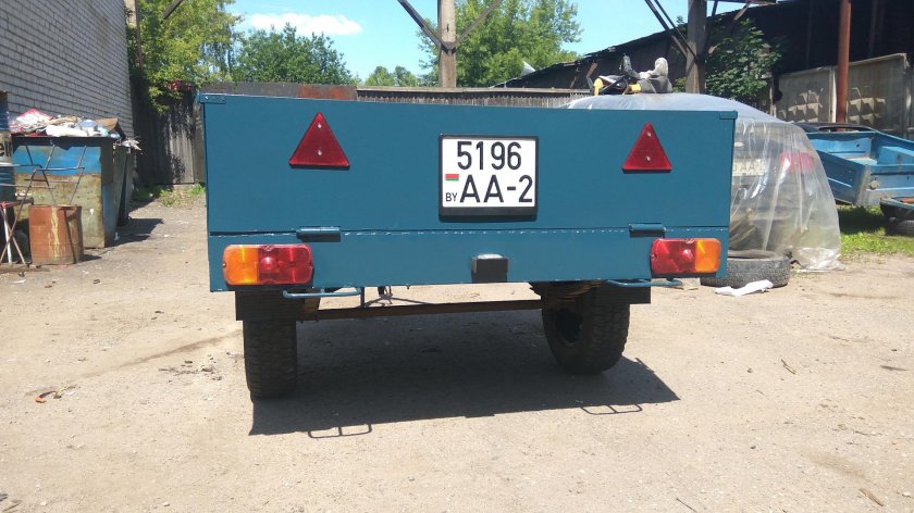 МАЗ 81144 прицеп