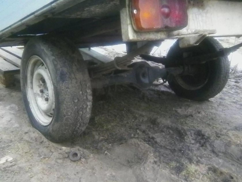 Прицеп МАЗ Зубренок 81144