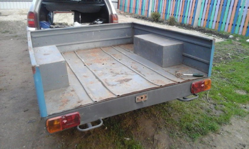 Прицеп МАЗ Зубренок 81144