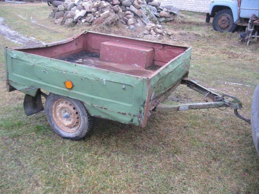 Прицеп зубрёнок 81144