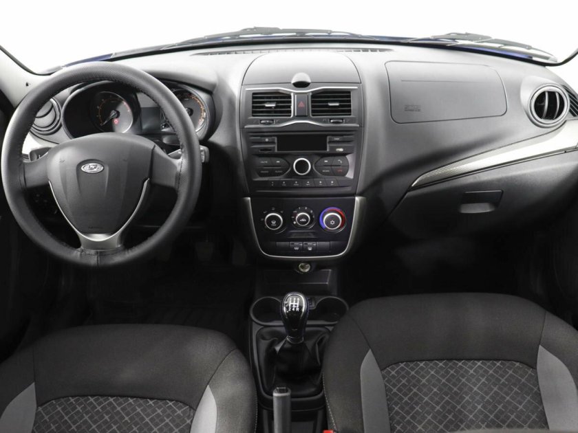 Лада Гранта 1 салон Люкс