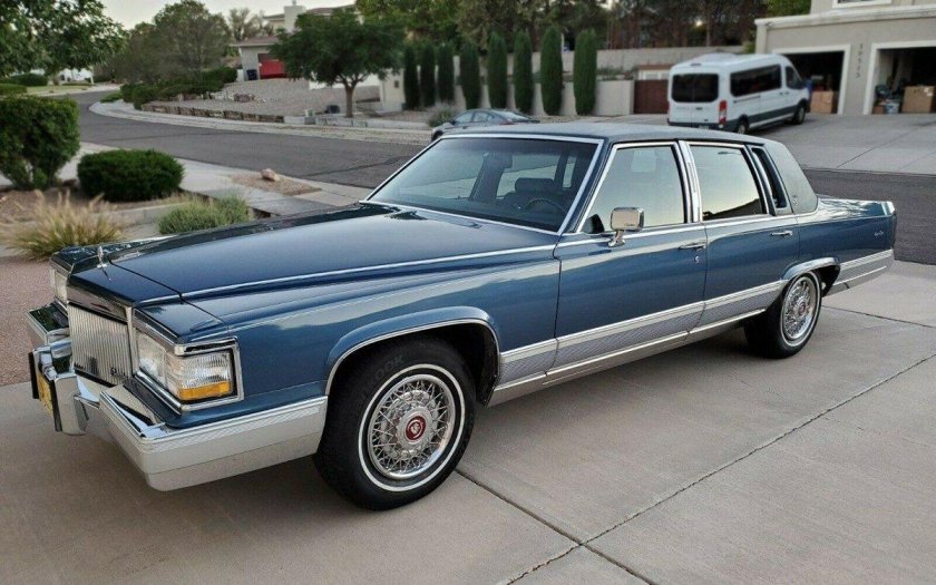 Cadillac Fleetwood 1991