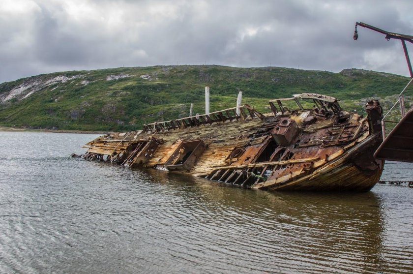 Кладбище кораблей Териберка