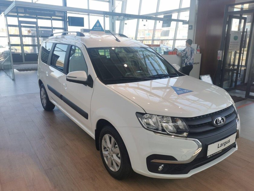 Лада Ларгус 2022