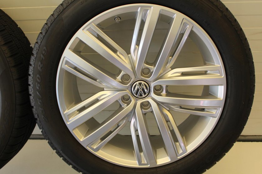 Philadelphia 7j x 17, et43, LK 5/112 5n0601025s8z8