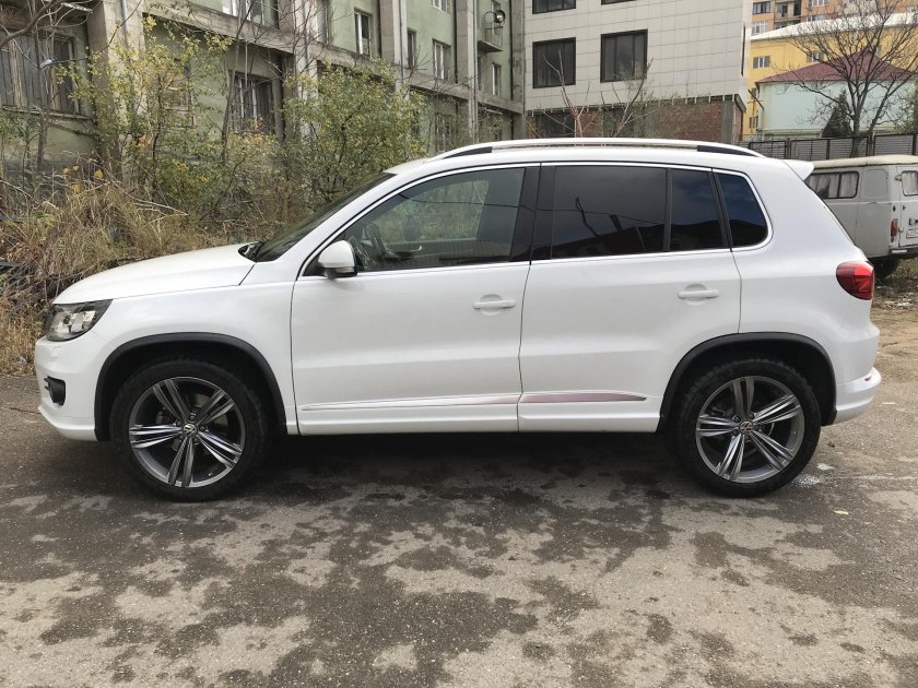 VW Tiguan 1 r18