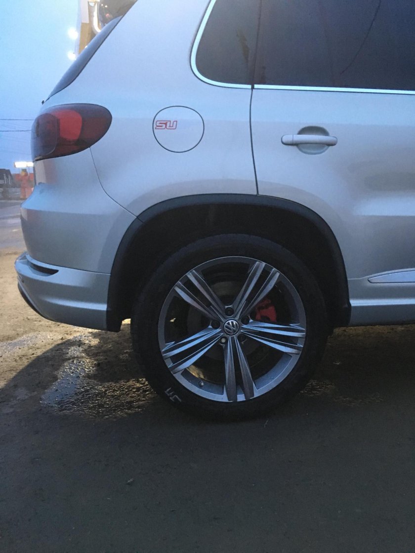 18 Диски Sebring Tiguan 1