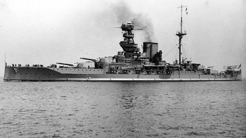 HMS Queen Elizabeth линкор