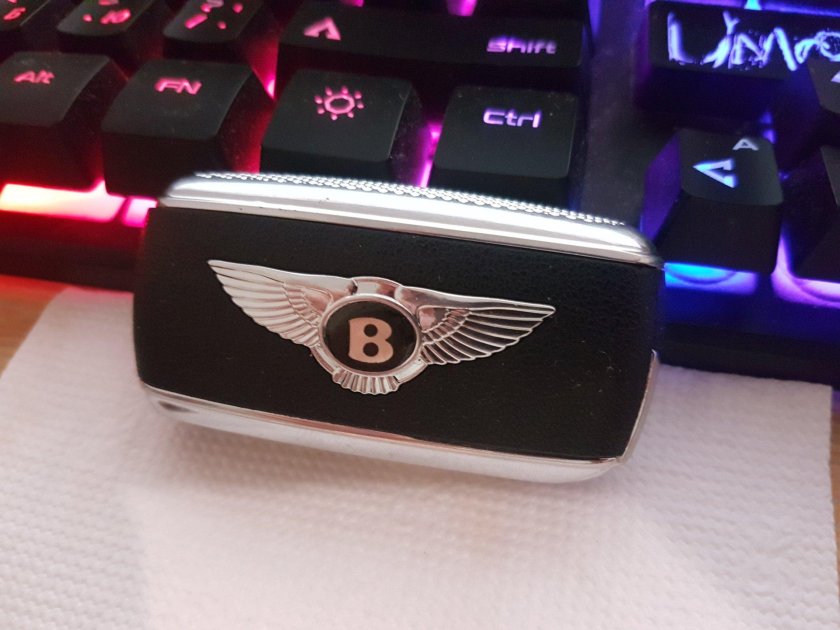 Ключ от Бентли Континенталь