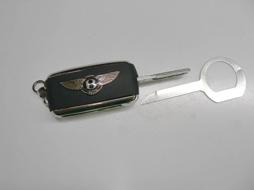 Брелок Бентли