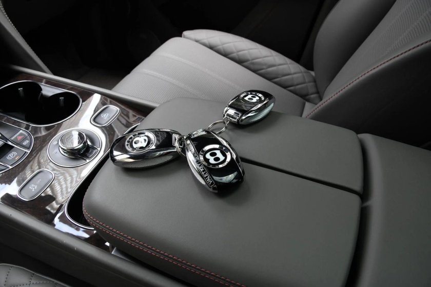 Ключ Бентли Бентайга