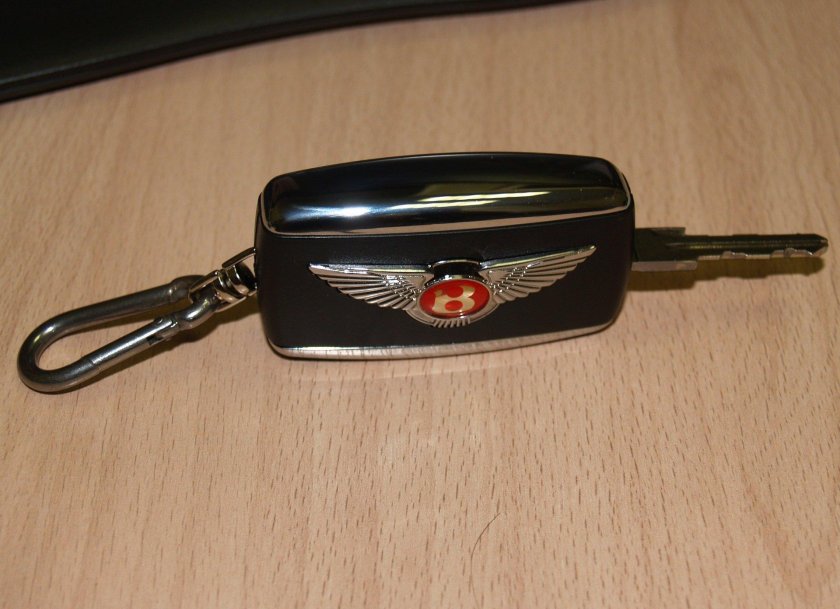 Ключ зажигания Бентли