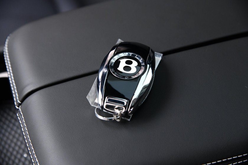 Ключ от Бентли Континенталь