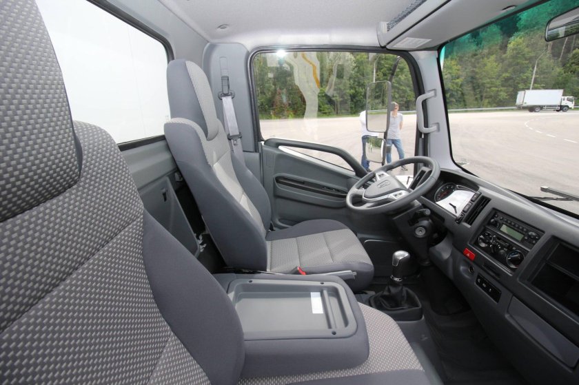 КАМАЗ компас 5