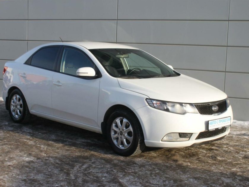 Kia Cerato 2012 года