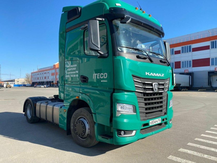 Мерседес Актрос 2019