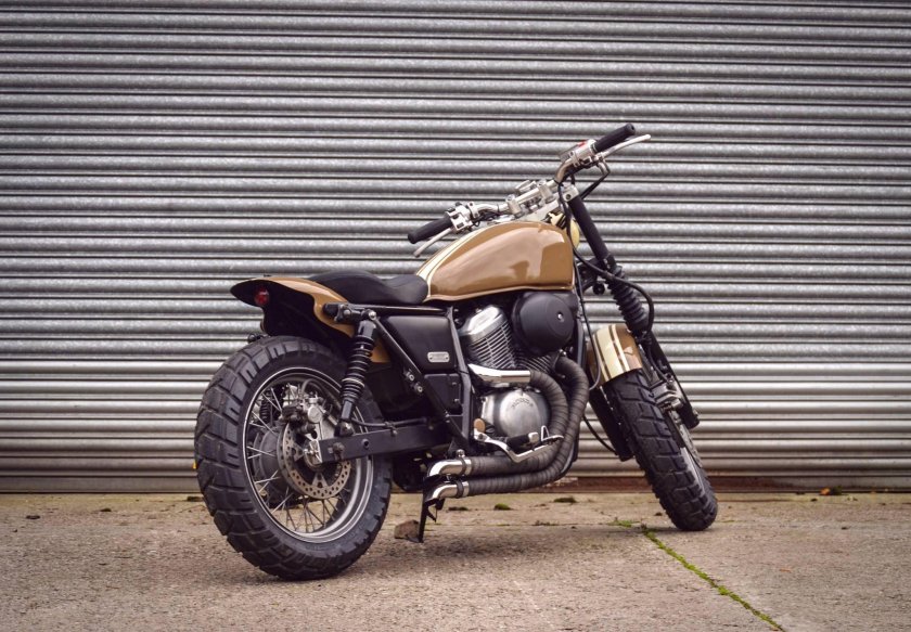 Honda VRX 400 скремблер