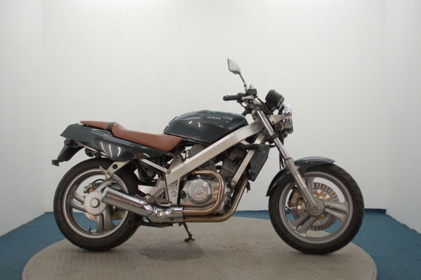 Honda Bros 400
