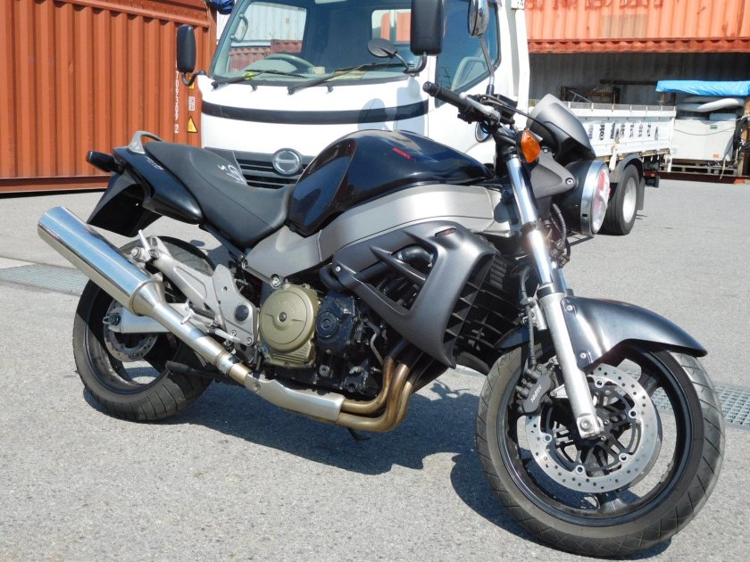 Honda x11 2002