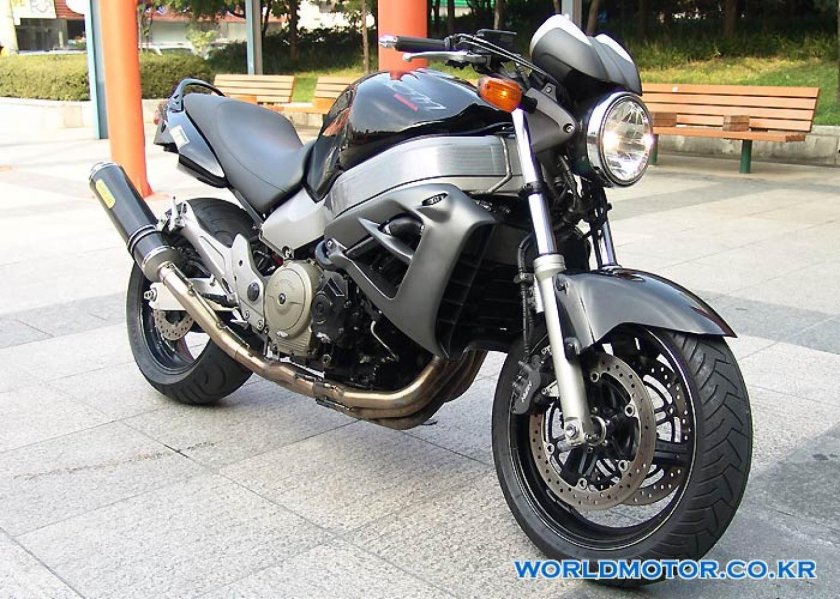 Honda x11 2002