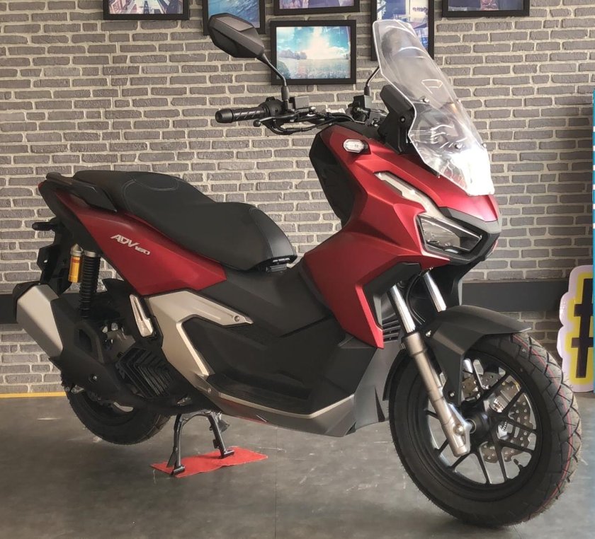 Honda ADV 160