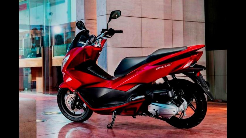 Скутер Honda PCX 125