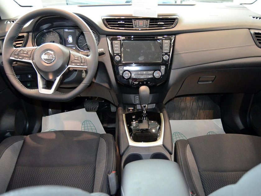 Nissan Qashqai 2021 салон