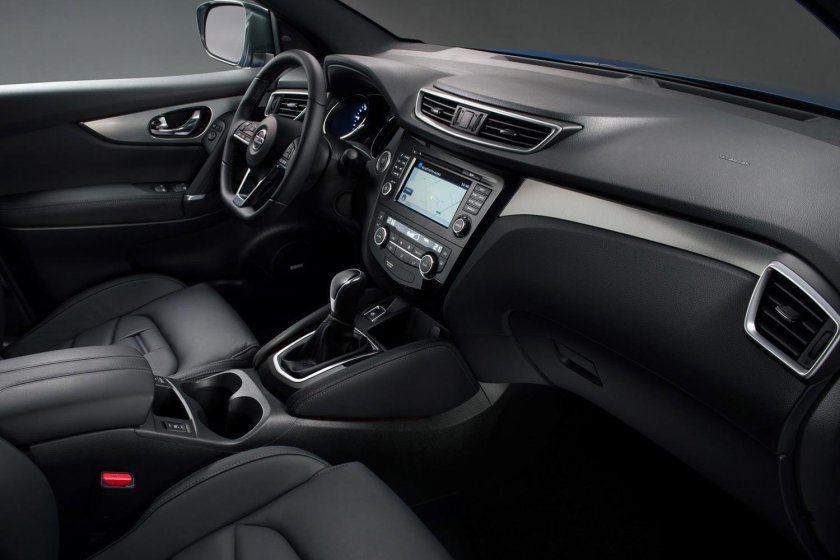 Nissan Qashqai 2017 салон
