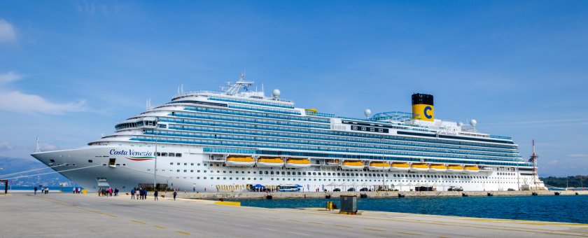 Коста Венеция лайнер