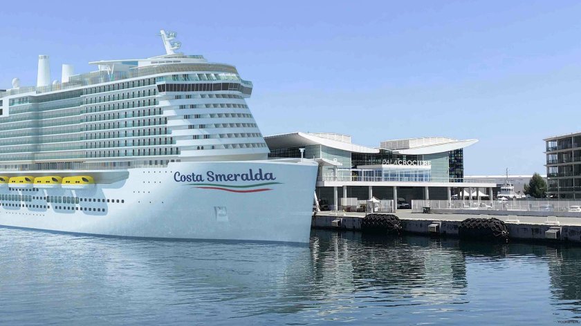 Коста Смеральда лайнер