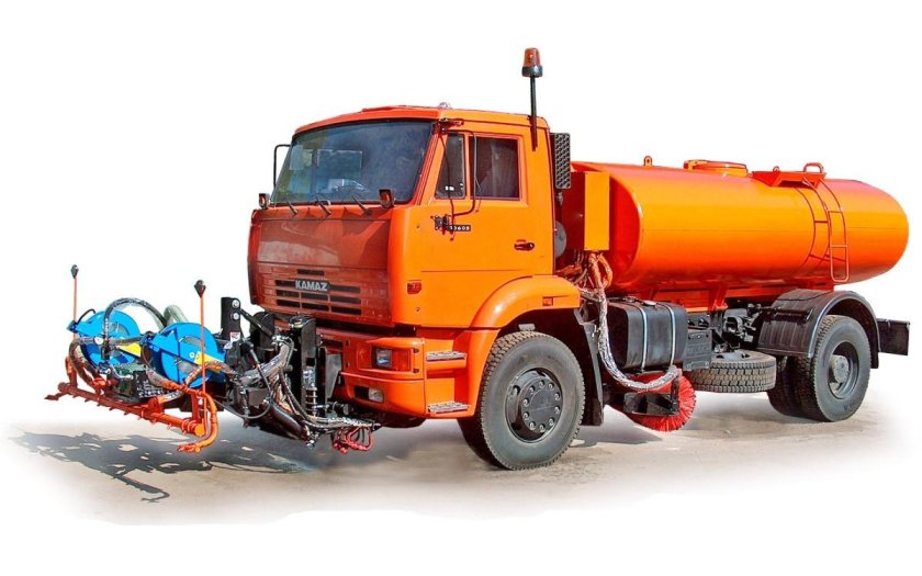 КАМАЗ 65115 поливомоечная