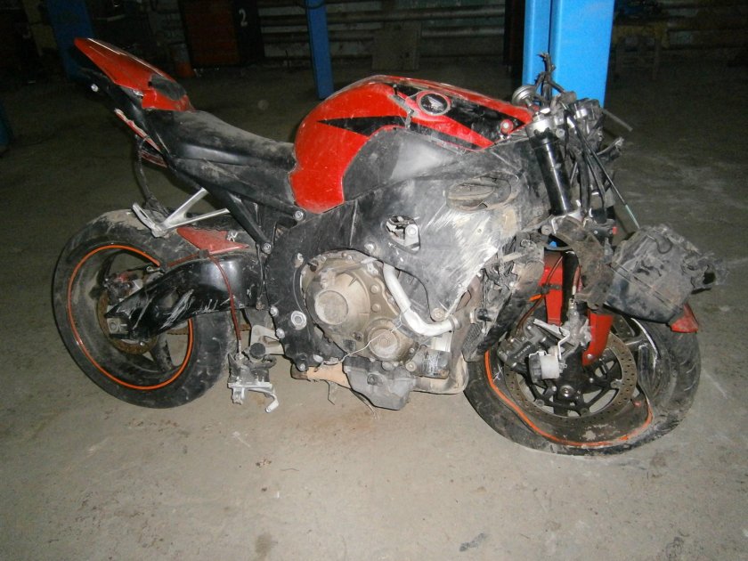 Honda cbr600rr без пластика
